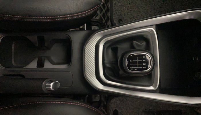 2021 KIA SONET HTX 1.0 IMT, Petrol, Manual, 21,528 km, Gear Lever