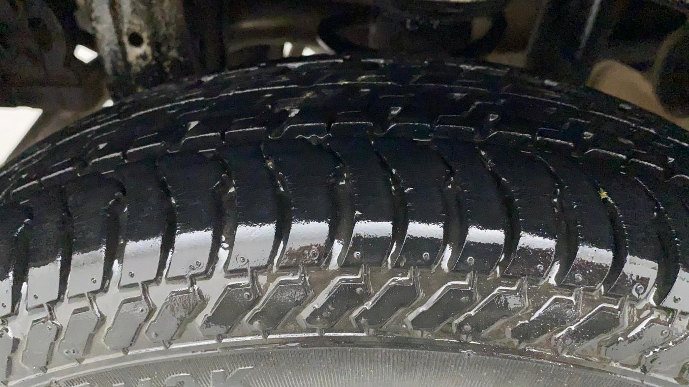 2010 Maruti Zen Estilo LXI, Petrol, Manual, 91,751 km, Right Rear Tyre Tread