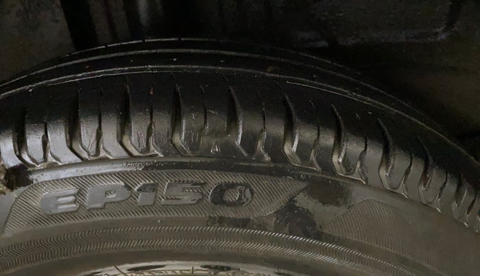 2021 Tata ALTROZ XE PETROL, Petrol, Manual, 81,966 km, Right Rear Tyre Tread