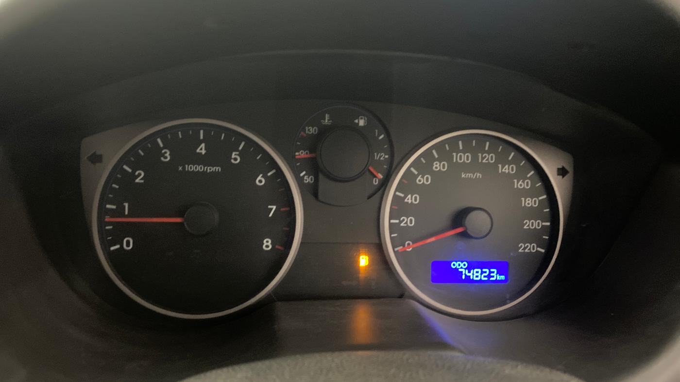 2013 Hyundai i20 SPORTZ 1.2, Petrol, Manual, 74,812 km, Odometer Image