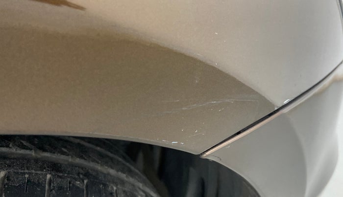 2016 Maruti Ciaz ZDI SHVS, Diesel, Manual, 72,005 km, Right fender - Minor scratches