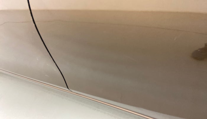 2016 Maruti Ciaz ZDI SHVS, Diesel, Manual, 72,005 km, Rear left door - Slightly dented