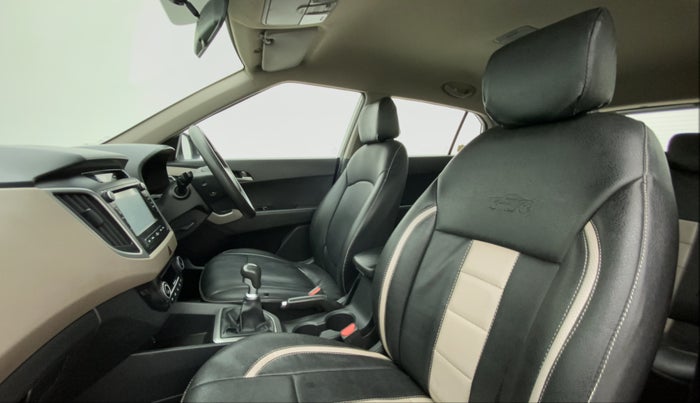 2018 Hyundai Creta SX PLUS 1.6 PETROL, Petrol, Manual, 96,620 km, Right Side Front Door Cabin