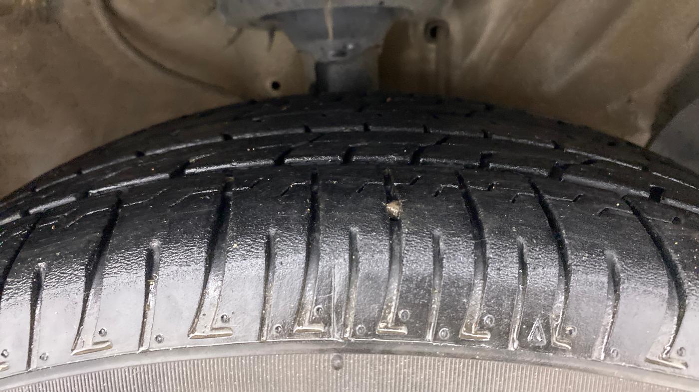 2018 Hyundai Creta SX PLUS 1.6 PETROL, Petrol, Manual, 96,620 km, Right Front Tyre Tread