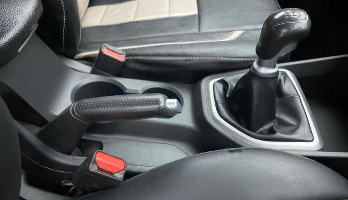 2018 Hyundai Creta SX PLUS 1.6 PETROL, Petrol, Manual, 96,620 km, Gear Lever