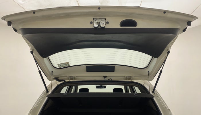 2016 Hyundai Creta SX PLUS AT 1.6 PETROL, Petrol, Automatic, 83,693 km, Boot Door Open