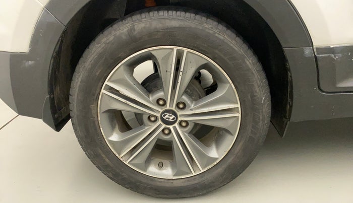 2016 Hyundai Creta SX PLUS AT 1.6 PETROL, Petrol, Automatic, 83,693 km, Right Rear Wheel