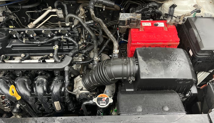 2020 Hyundai VENUE S 1.2, Petrol, Manual, 39,068 km, Engine View - Left