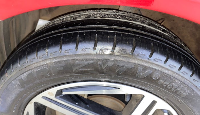 2023 Hyundai GRAND I10 NIOS ASTA 1.2 KAPPA VTVT, Petrol, Manual, 15,950 km, Left Front Tyre Tread