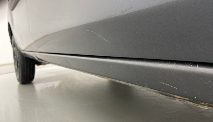 2018 Maruti Alto 800 LXI, Petrol, Manual, 86,776 km, Right running board - Slightly dented