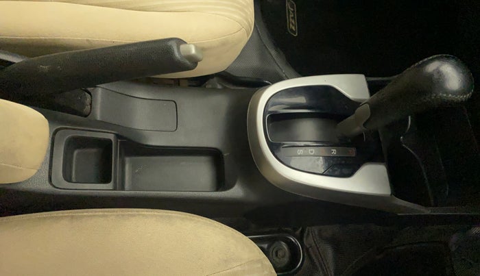2018 Honda Jazz 1.2L I-VTEC VX AT, Petrol, Automatic, 24,232 km, Gear Lever