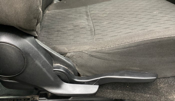2017 Maruti Baleno ALPHA CVT PETROL 1.2, Petrol, Automatic, 66,200 km, Driver Side Adjustment Panel