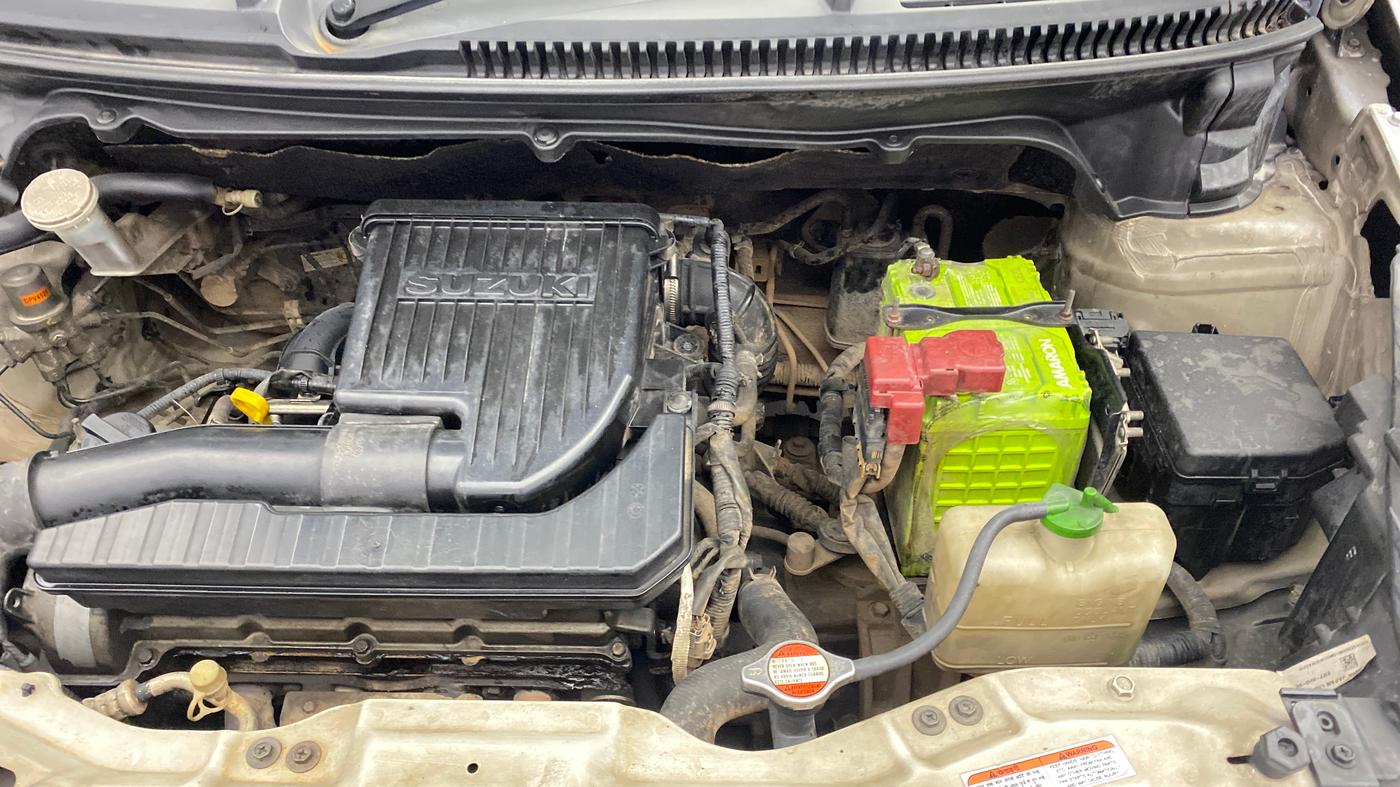 2014 Maruti Ertiga VXI, Petrol, Manual, 1,39,167 km, Engine View - Left