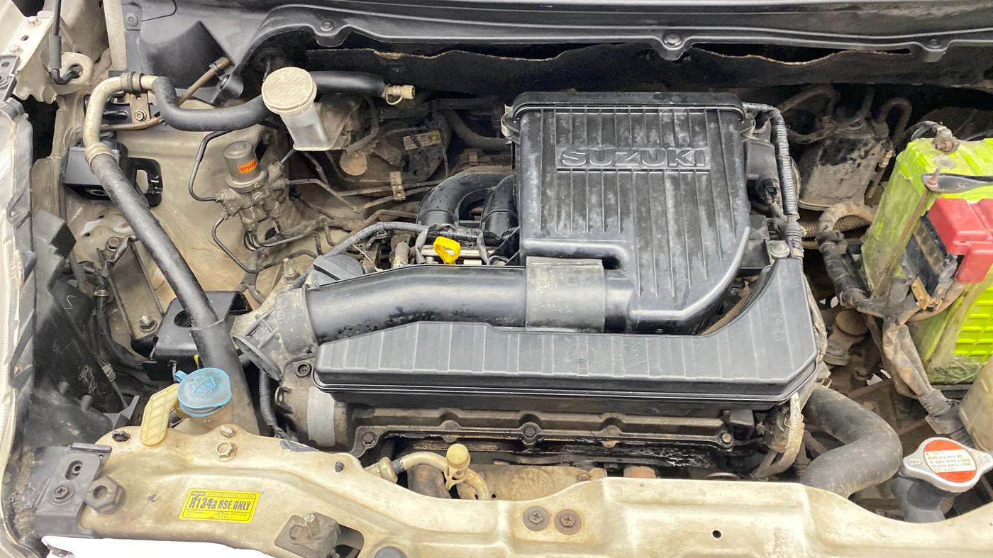 2014 Maruti Ertiga VXI, Petrol, Manual, 1,39,167 km, Engine View - Right