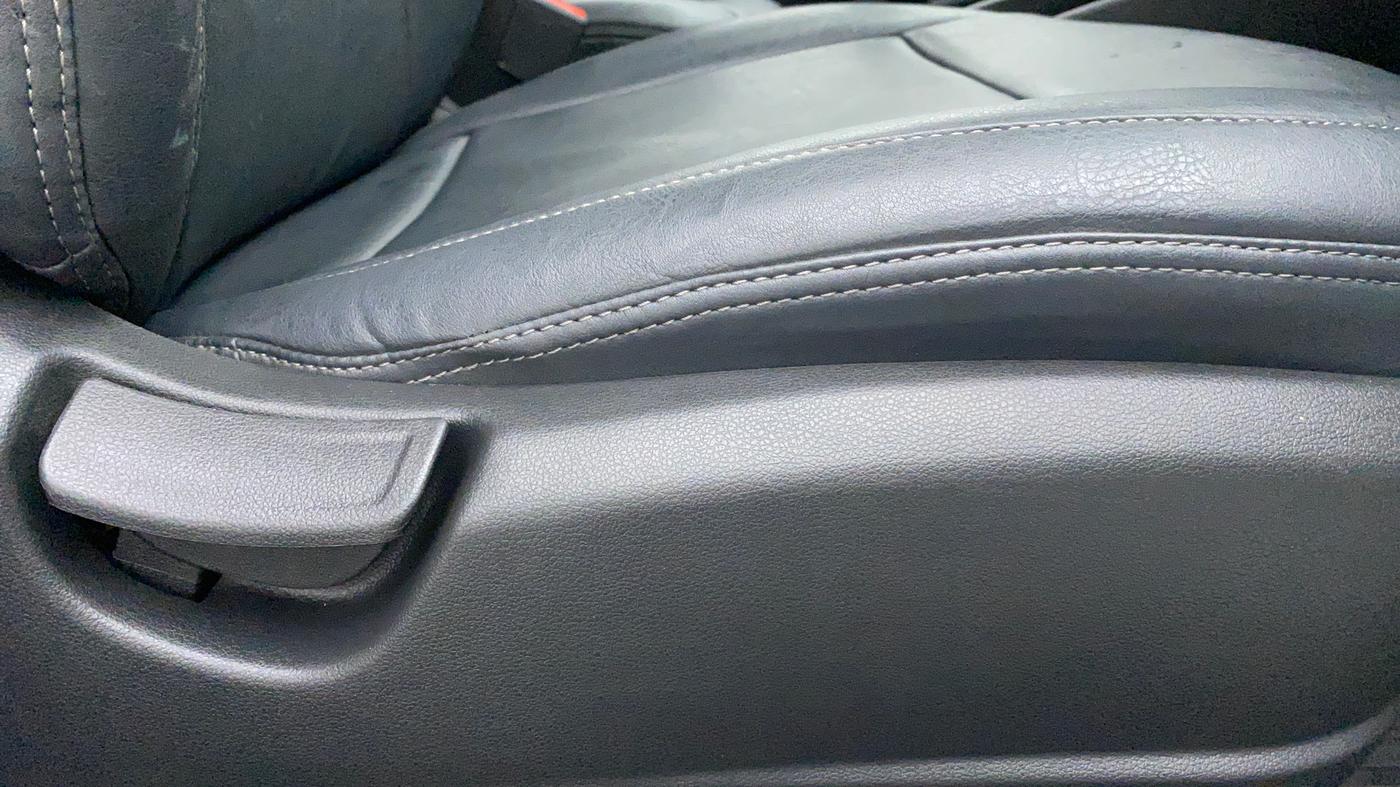 2020 Hyundai Verna S 1.5 PETROL MT, Petrol, Manual, 14,456 km, Driver Side Adjustment Panel