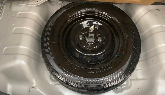 2016 Maruti Alto 800 LXI, Petrol, Manual, 1,09,996 km, Spare Tyre