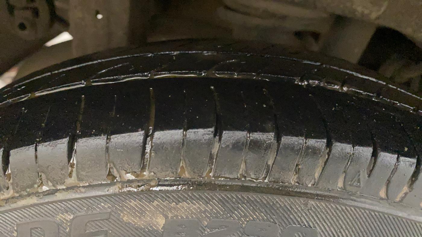 2016 Maruti Alto 800 LXI, Petrol, Manual, 1,10,045 km, Right Rear Tyre Tread