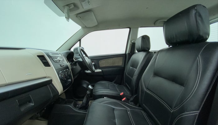 2014 Maruti Wagon R 1.0 VXI, Petrol, Manual, 94,458 km, Right Side Front Door Cabin
