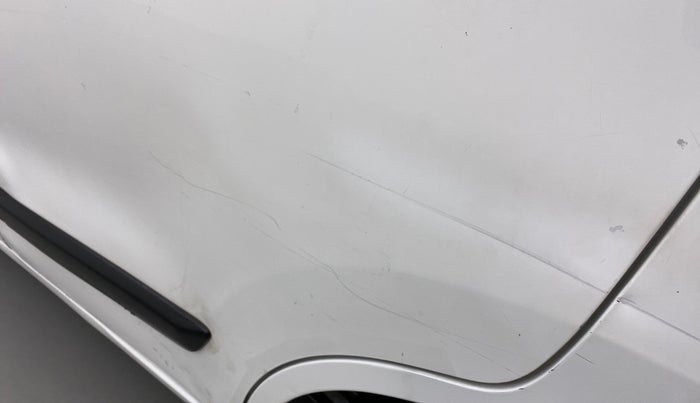 2014 Maruti Wagon R 1.0 VXI, Petrol, Manual, 94,458 km, Rear left door - Minor scratches