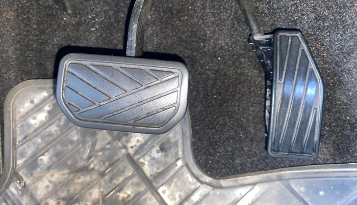 2019 Maruti Baleno DELTA CVT PETROL 1.2, Petrol, Automatic, 21,982 km, Pedals