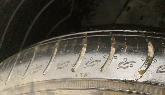 2023 Hyundai VENUE S 1.2, Petrol, Manual, 29,102 km, Left Front Tyre Tread