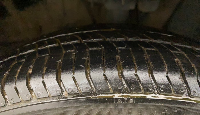 2023 Hyundai VENUE S 1.2, Petrol, Manual, 29,102 km, Right Front Tyre Tread