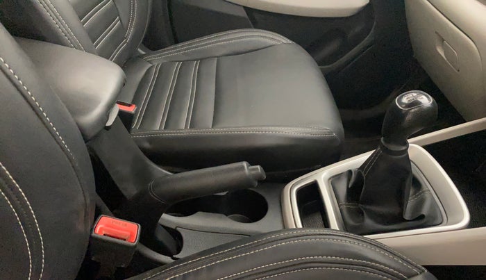 2023 Hyundai VENUE S 1.2, Petrol, Manual, 29,102 km, Gear Lever