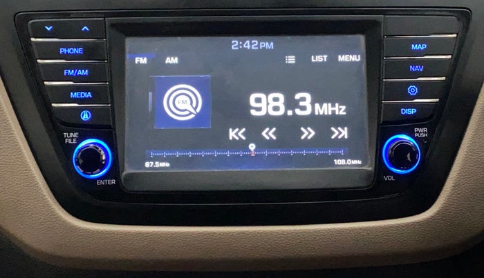 2017 Hyundai Elite i20 ASTA 1.2 (O), Petrol, Manual, 69,606 km, Infotainment System