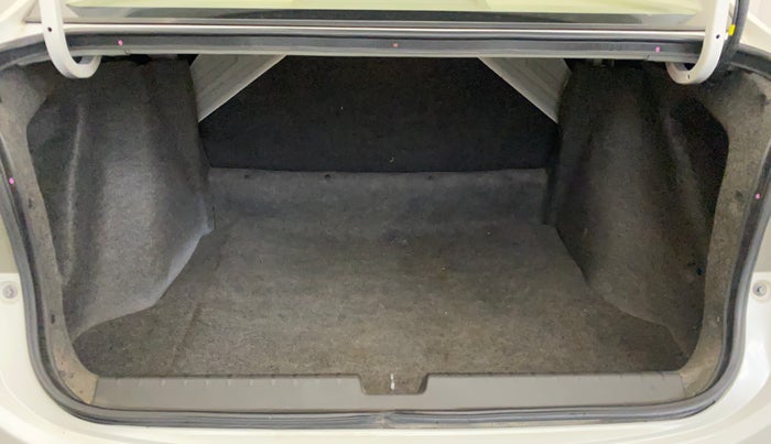 2017 Honda City 1.5L I-VTEC V MT, Petrol, Manual, 25,332 km, Boot Inside