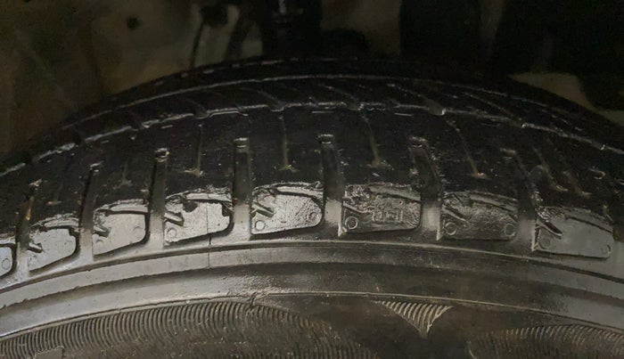 2017 Honda City 1.5L I-VTEC V MT, Petrol, Manual, 25,332 km, Right Front Tyre Tread