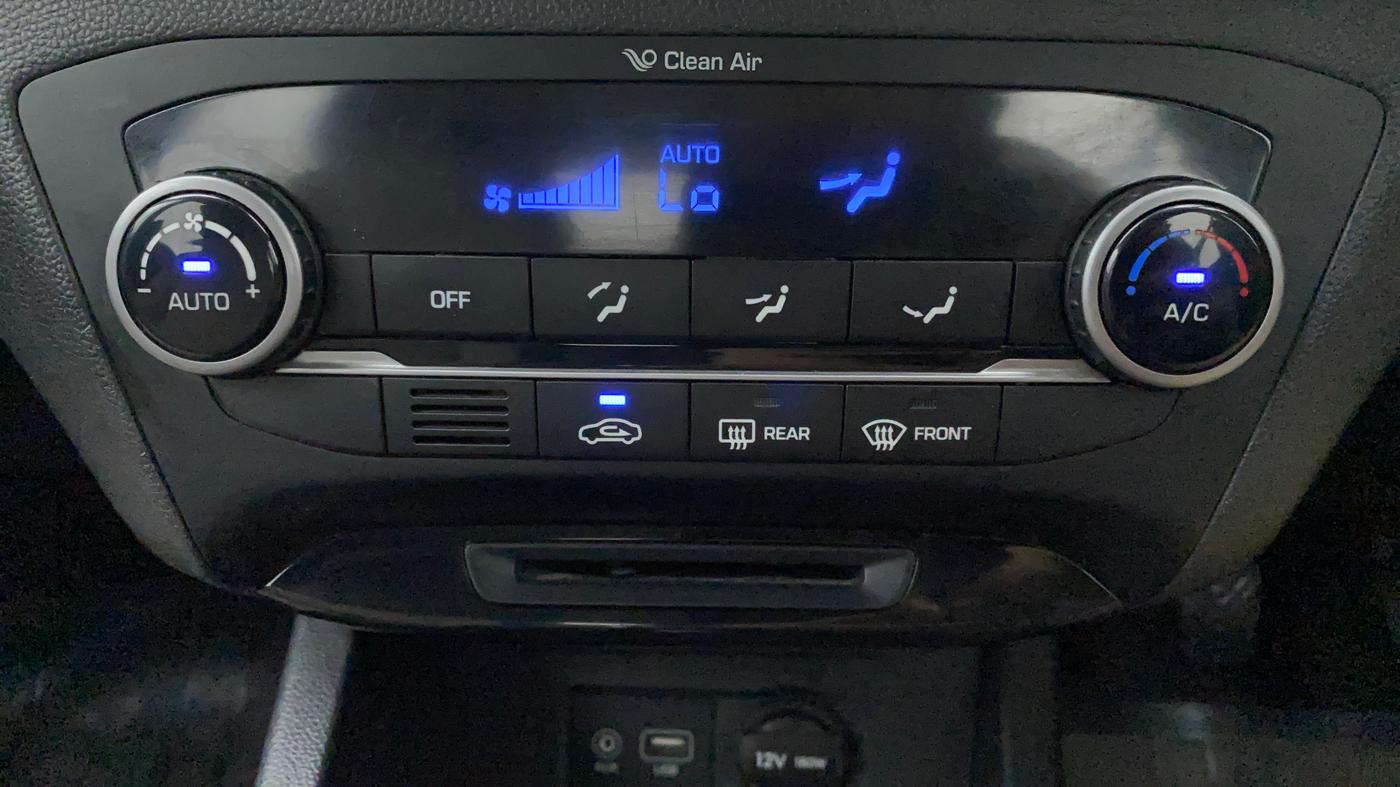 2014 Hyundai Elite i20 SPORTZ 1.2, Petrol, Manual, 59,693 km, Automatic Climate Control