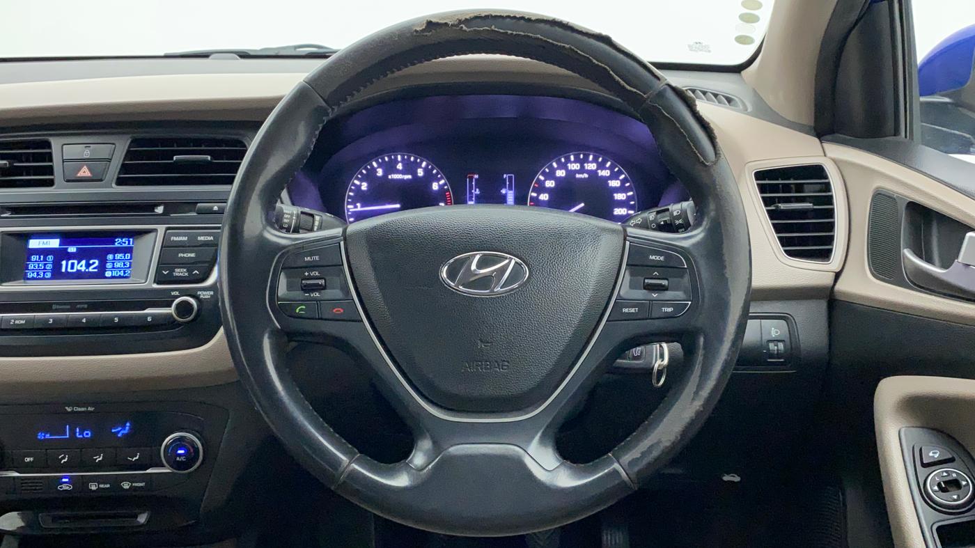 2014 Hyundai Elite i20 SPORTZ 1.2, Petrol, Manual, 59,693 km, Steering Wheel Close Up