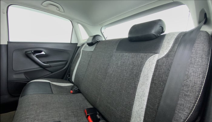 2015 Volkswagen Polo GT TSI 1.2 PETROL AT, Petrol, Automatic, 36,483 km, Right Side Rear Door Cabin