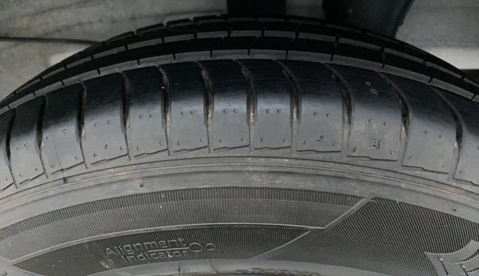 2020 Hyundai NEW SANTRO ERA 1.1, Petrol, Manual, 3,803 km, Left Rear Tyre Tread