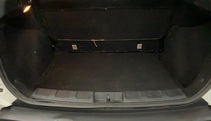 2021 Tata NEXON XM SUNROOF PETROL, Petrol, Manual, 79,628 km, Boot Inside