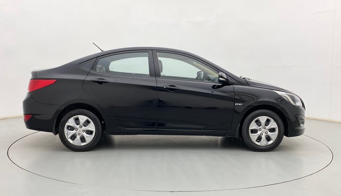 2016 Hyundai Verna 1.4 VTVT, Petrol, Manual, 71,487 km, Right Side View