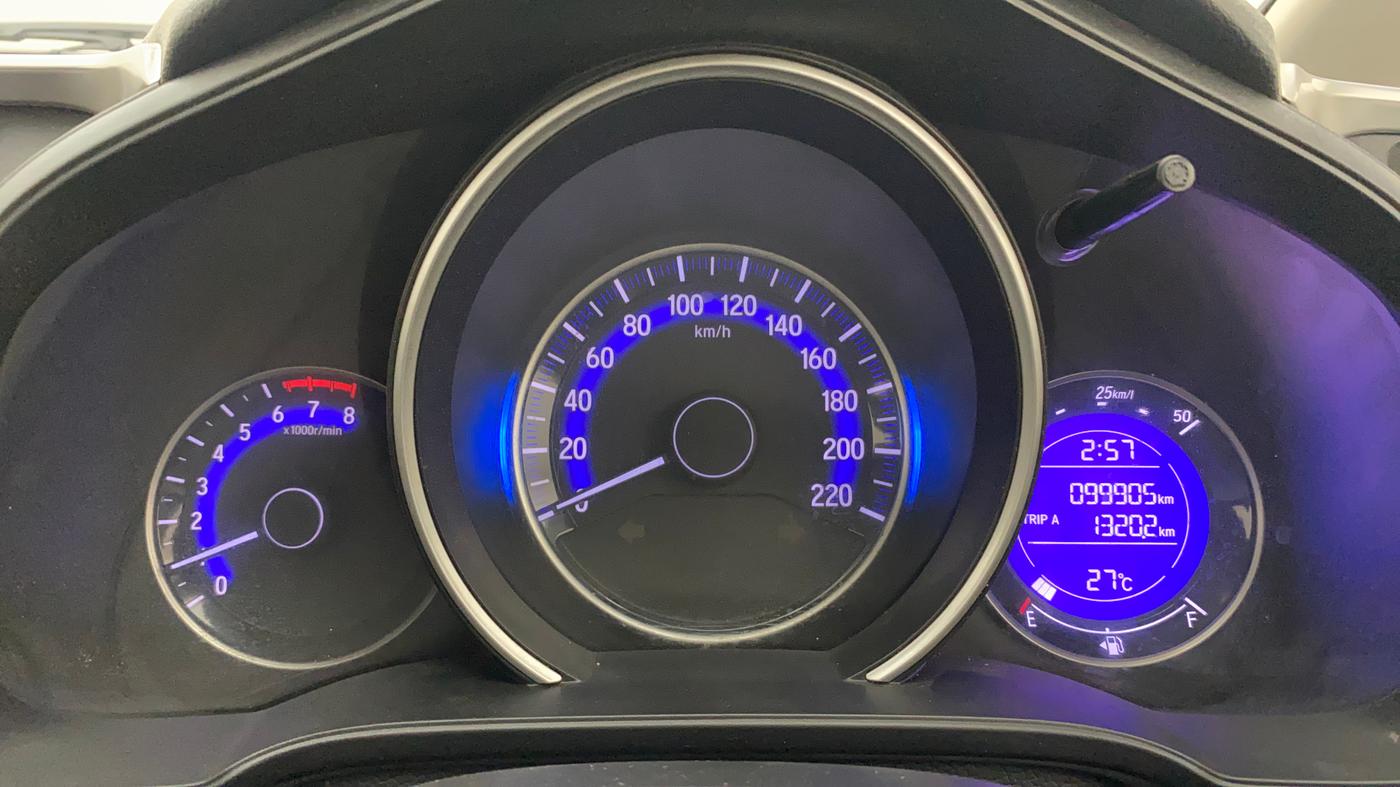 2017 Honda WR-V 1.2L I-VTEC VX MT, Petrol, Manual, 1,00,165 km, Odometer Image