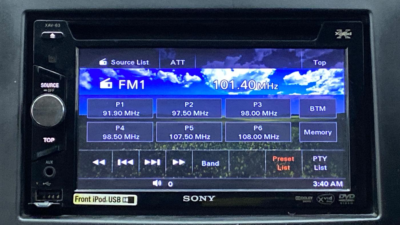 2013 Maruti Swift VXI, Petrol, Manual, 91,701 km, Infotainment System