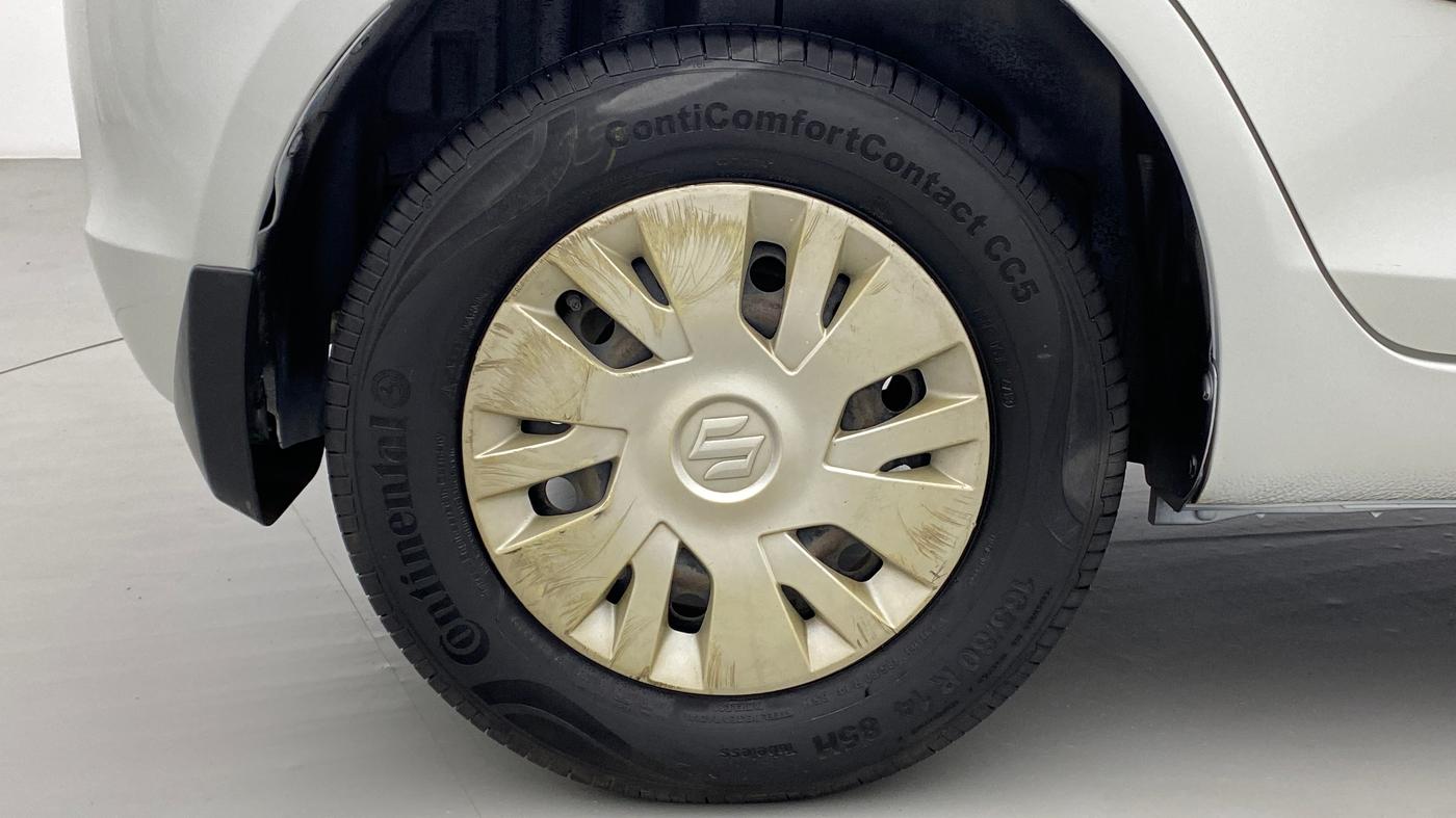 2013 Maruti Swift VXI, Petrol, Manual, 91,701 km, Right Rear Wheel