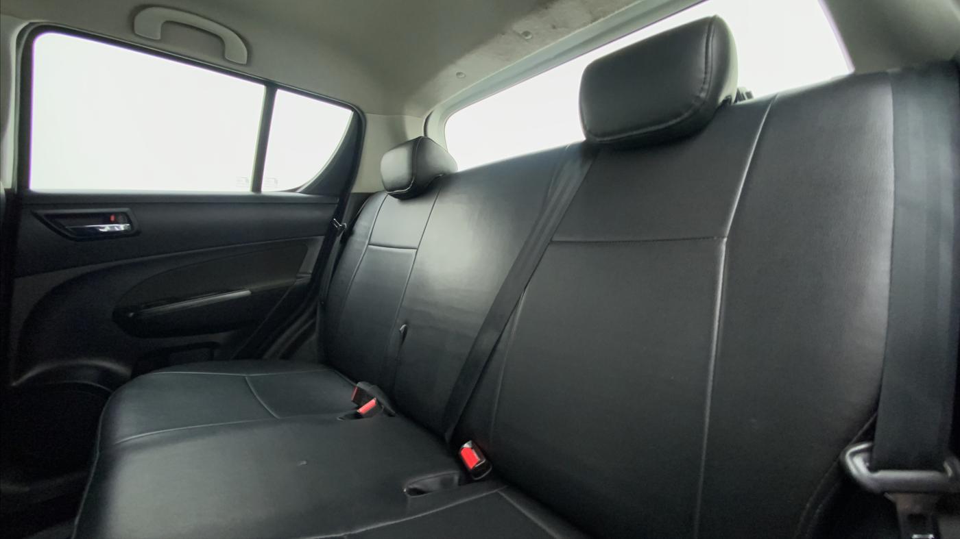 2013 Maruti Swift VXI, Petrol, Manual, 91,701 km, Right Side Rear Door Cabin