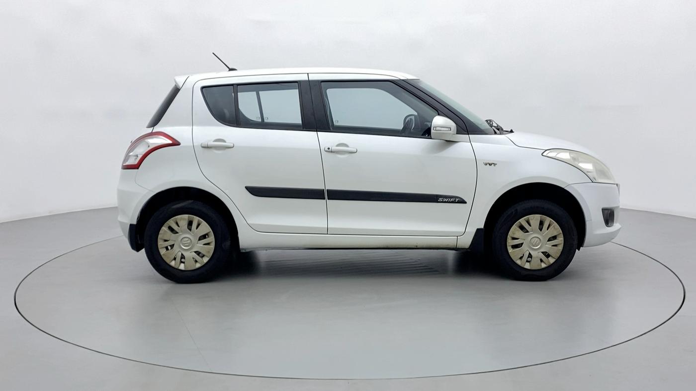 2013 Maruti Swift VXI, Petrol, Manual, 91,701 km, Right Side View