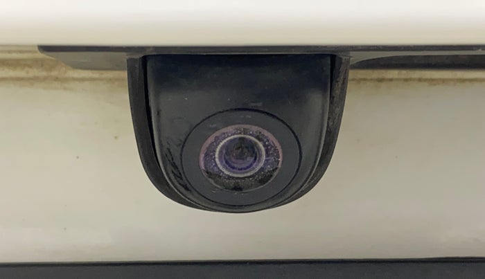 2022 Hyundai Verna SX 1.5 VTVT, Petrol, Manual, 76,406 km, Parking Camera