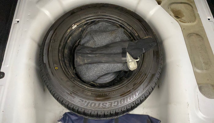 2022 Hyundai Verna SX 1.5 VTVT, Petrol, Manual, 76,406 km, Spare Tyre