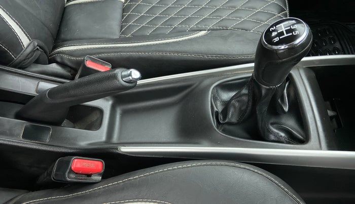 2016 Maruti Baleno DELTA DDIS 190, Diesel, Manual, 64,198 km, Gear Lever