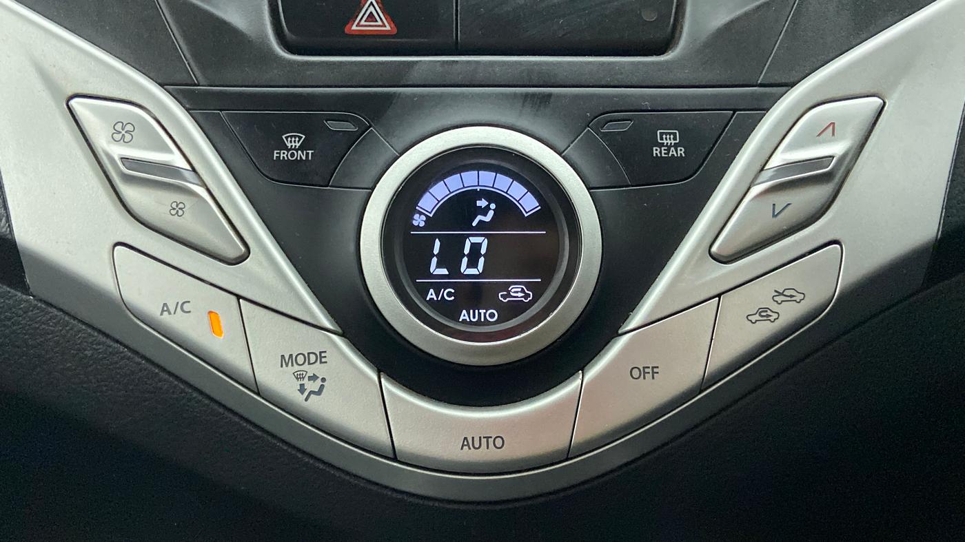 2016 Maruti Baleno DELTA DDIS 190, Diesel, Manual, 64,198 km, Automatic Climate Control