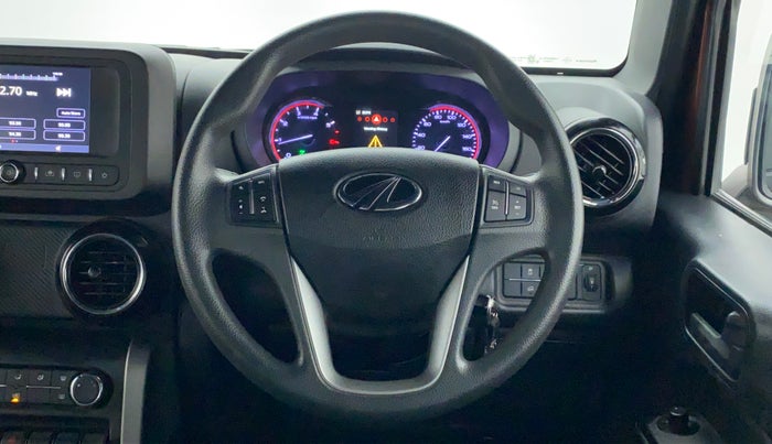 2022 Mahindra Thar LX PETROL HT 4WD AT, Petrol, Automatic, 3,861 km, Steering Wheel Close Up