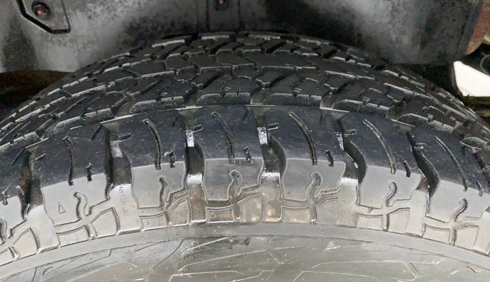 2022 Mahindra Thar LX PETROL HT 4WD AT, Petrol, Automatic, 3,861 km, Left Rear Tyre Tread