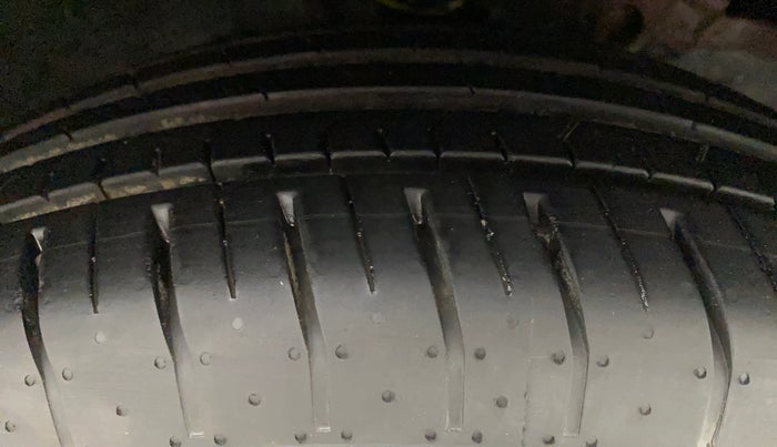 2014 Honda City 1.5L I-VTEC V MT, Petrol, Manual, 43,980 km, Right Front Tyre Tread