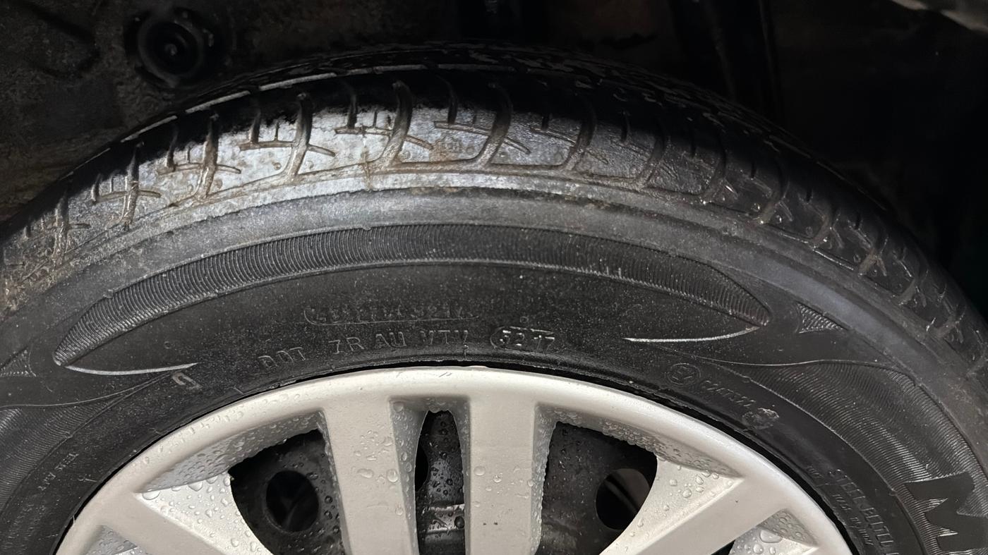 2018 Maruti Celerio X ZXI, CNG, Manual, 1,11,639 km, Left Rear Tyre Tread