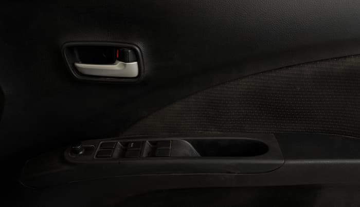 2018 Maruti Celerio X ZXI, CNG, Manual, 1,11,639 km, Driver Side Door Panels Control